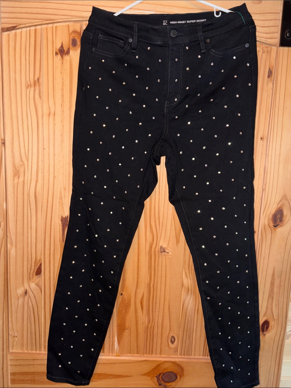 Women’s size 10  jeans York & Company  Black Skinny Jeans with Silver Studs.